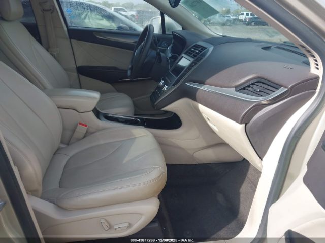 2017 LINCOLN MKC 5LMCJ1C91HUL32780 Photo 4