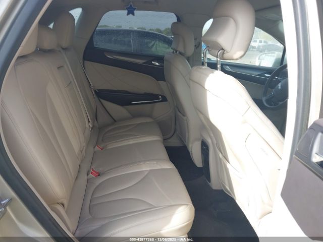 2017 LINCOLN MKC 5LMCJ1C91HUL32780 Photo 7