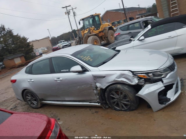 2019 Kia Optima Lx მანქანა იყიდება აუქციონზე, vin: 5XXGT4L37KG297661, აუქციონის ნომერი: 43877281