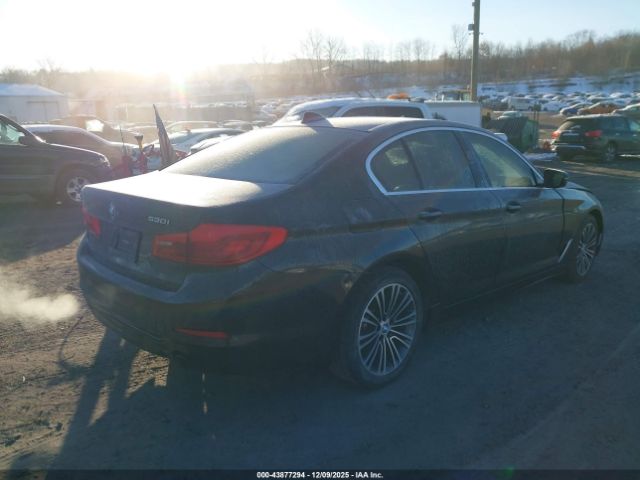 2019 BMW 530I WBAJA7C56KWW17594 Photo 3