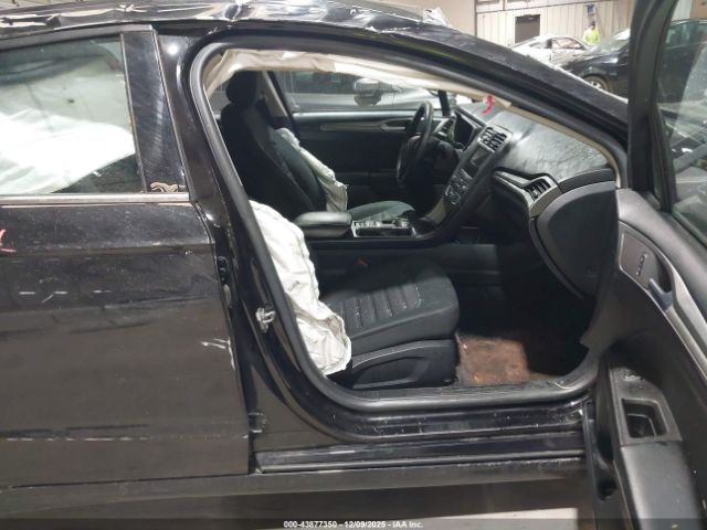 2020 FORD FUSION 3FA6P0HD4LR150930 Photo 4