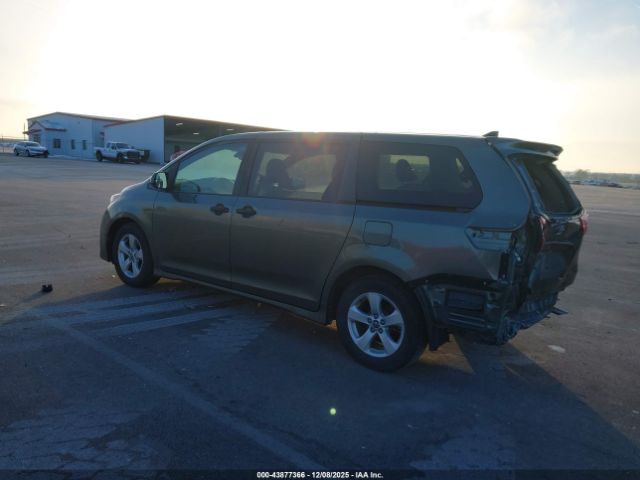 2020 TOYOTA SIENNA 5TDZZ3DC5LS056133 Photo 2