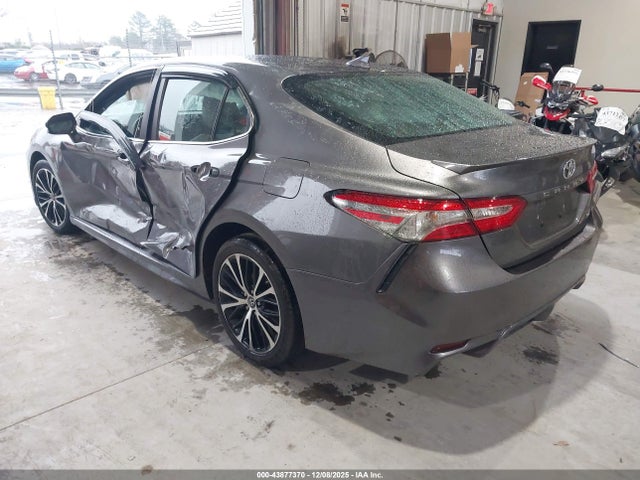 Продажа на аукционе авто 2019 Toyota Camry Se, vin: 4T1B11HKXKU293768, номер лота: 43877370