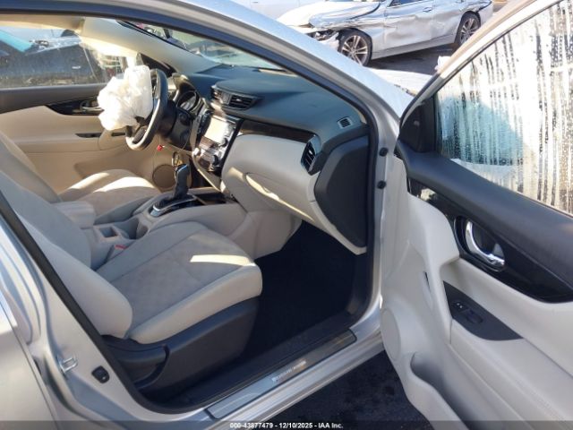 2019 NISSAN ROGUE SPORT JN1BJ1CP5KW244511 Photo 4