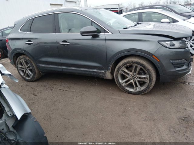 2019 LINCOLN MKC 5LMCJ3D91KUL00686