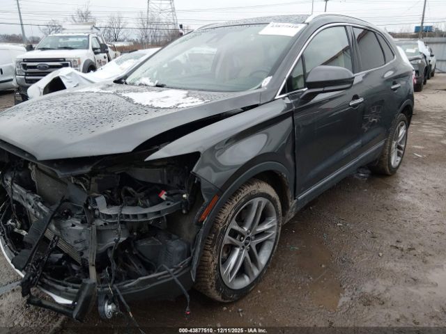 2019 LINCOLN MKC 5LMCJ3D91KUL00686 Photo 1