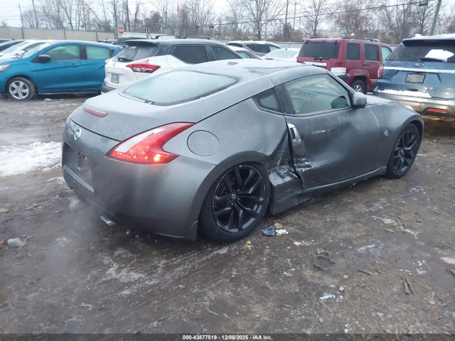 2016 NISSAN 370Z JN1AZ4EH4GM935916 Photo 3