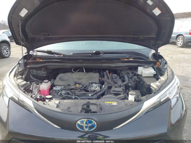 2021 TOYOTA SIENNA 5TDKRKEC4MS054417 Photo 9