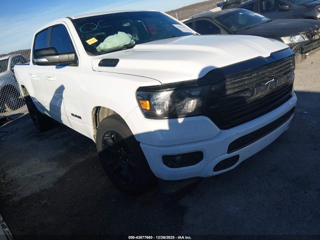 2021 Ram 1500 Big Horn  4x4 5'7 Box მანქანა იყიდება აუქციონზე, vin: 1C6SRFFT4MN648850, აუქციონის ნომერი: 43877660