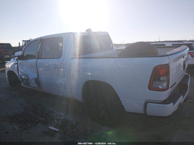 2021 Ram 1500 Big Horn  4x4 5'7 Box მანქანა იყიდება აუქციონზე, vin: 1C6SRFFT4MN648850, აუქციონის ნომერი: 43877660