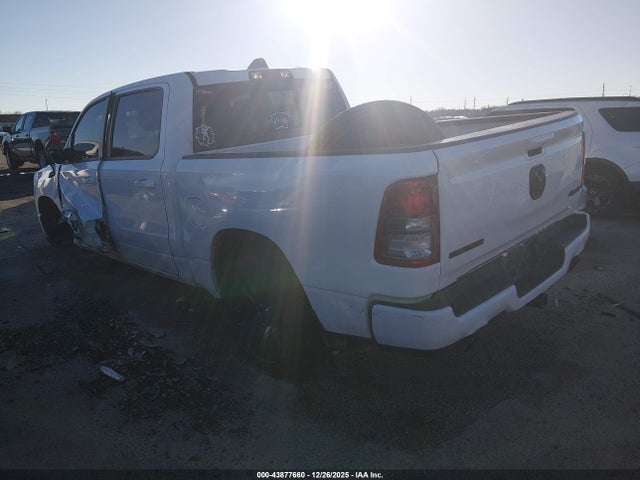 2021 Ram 1500 Big Horn  4x4 5'7 Box მანქანა იყიდება აუქციონზე, vin: 1C6SRFFT4MN648850, აუქციონის ნომერი: 43877660