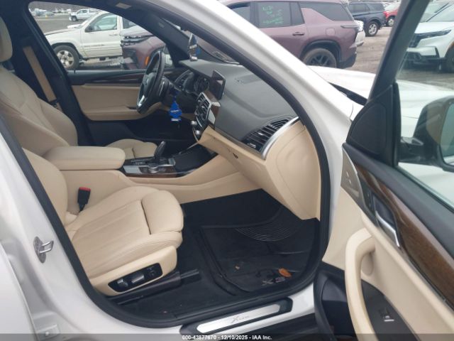 2019 BMW X3 5UXTR9C55KLP95867 Photo 4