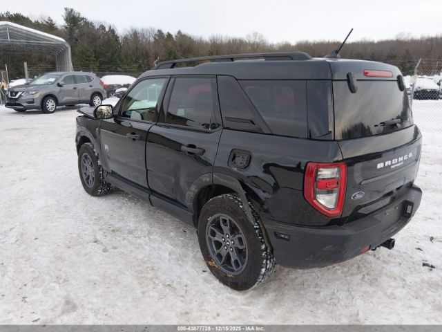 2022 FORD BRONCO SPORT 3FMCR9B65NRE31641 Photo 2
