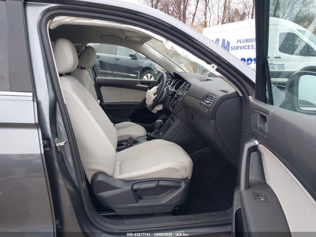 Продаж на аукціоні авто 2021 Volkswagen Tiguan 2.0t Se/2.0t Se R-line Black/2.0t Sel, vin: 3VV3B7AX2MM030925, номер лоту: 43877741