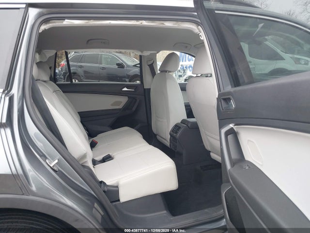 Продаж на аукціоні авто 2021 Volkswagen Tiguan 2.0t Se/2.0t Se R-line Black/2.0t Sel, vin: 3VV3B7AX2MM030925, номер лоту: 43877741