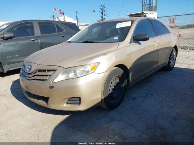 2011 TOYOTA CAMRY 4T1BF3EK6BU640739 Photo 1