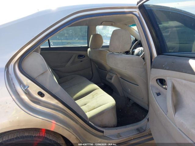 2011 TOYOTA CAMRY 4T1BF3EK6BU640739 Photo 7