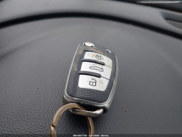 2018 AUDI A3 WAUAUGFF0J1002935 Photo 10