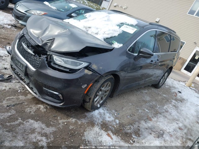 2022 Chrysler Pacifica Touring L მანქანა იყიდება აუქციონზე, vin: 2C4RC1BG7NR175597, აუქციონის ნომერი: 43877790