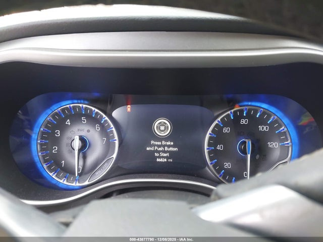 2022 Chrysler Pacifica Touring L მანქანა იყიდება აუქციონზე, vin: 2C4RC1BG7NR175597, აუქციონის ნომერი: 43877790