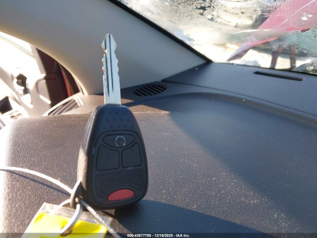 Jeep Compass Latitude 2014 1C4NJDEBXED661832 Image 11