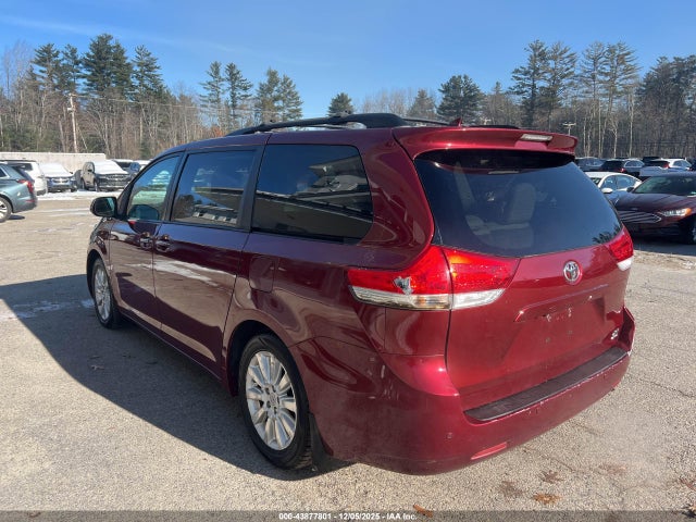 Aukcja sprzedaży 2011 Toyota Sienna Xle, vin: 5TDDK3DC4BS022231, numer aukcji: 43877801