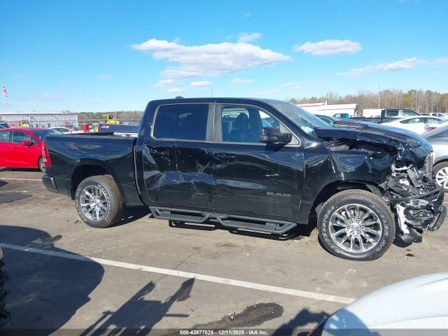 43877825 :رقم المزاد ، 1C6SRFJTXPN656768 vin ، 2023 Ram 1500 Laramie  4x4 5'7 Box مزاد بيع