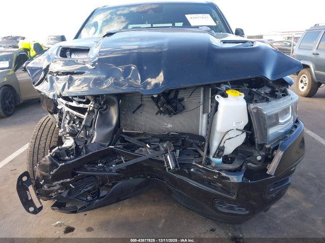 43877825 :رقم المزاد ، 1C6SRFJTXPN656768 vin ، 2023 Ram 1500 Laramie  4x4 5'7 Box مزاد بيع