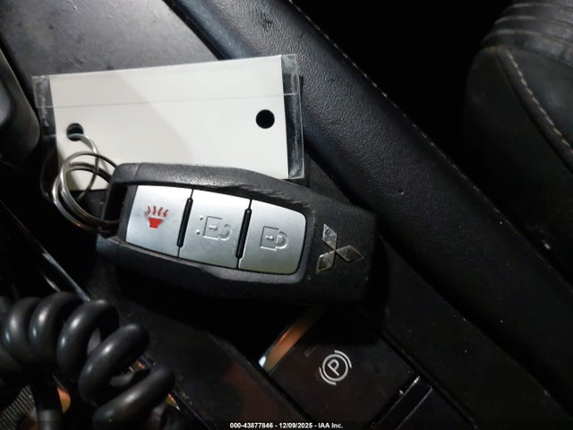 2022 Mitsubishi Outlander Es 2.5 S-awc მანქანა იყიდება აუქციონზე, vin: JA4J4TA81NZ019765, აუქციონის ნომერი: 43877846
