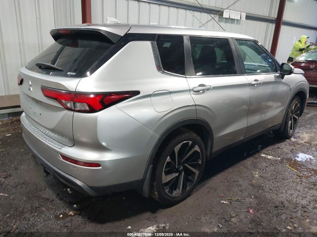 2022 Mitsubishi Outlander Es 2.5 S-awc მანქანა იყიდება აუქციონზე, vin: JA4J4TA81NZ019765, აუქციონის ნომერი: 43877846