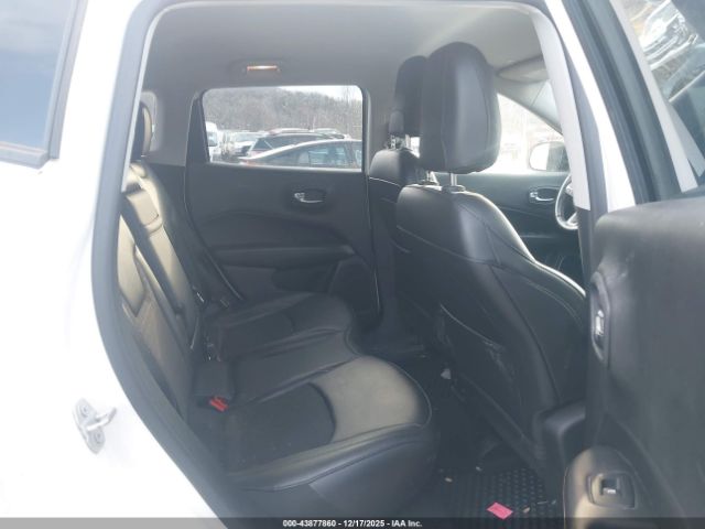 2019 JEEP COMPASS 3C4NJDBBXKT704592 Photo 7