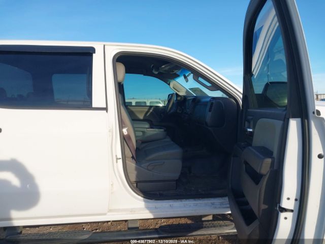 2017 CHEVROLET SILVERADO 2500HD 1GC1KUEG3HF223170 Photo 4