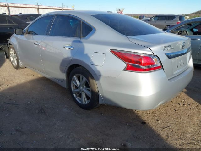 2015 NISSAN ALTIMA 1N4AL3AP5FC154550 Photo 2