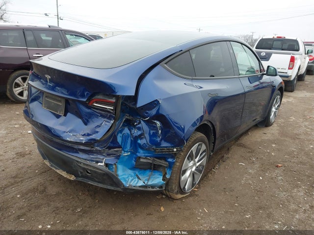 2023 TESLA MODEL Y 7SAYGDED4PF943587 Photo 3