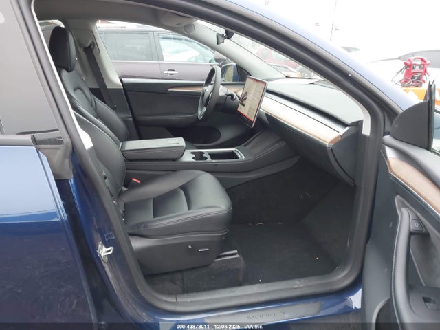 2023 TESLA MODEL Y 7SAYGDED4PF943587 Photo 4