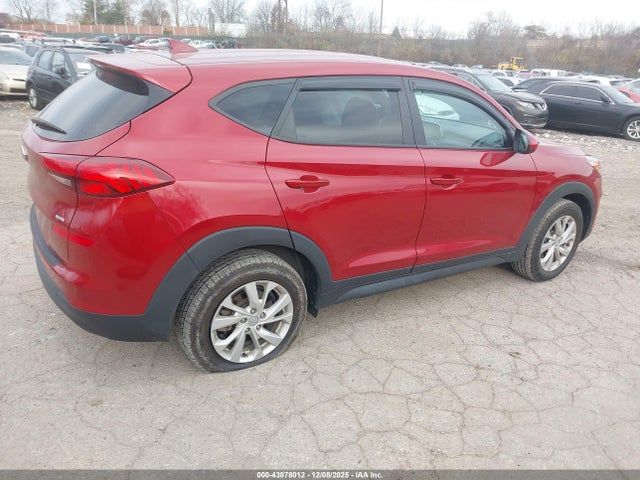 KM8J2CA47MU347692 Hyundai TUCSON SE