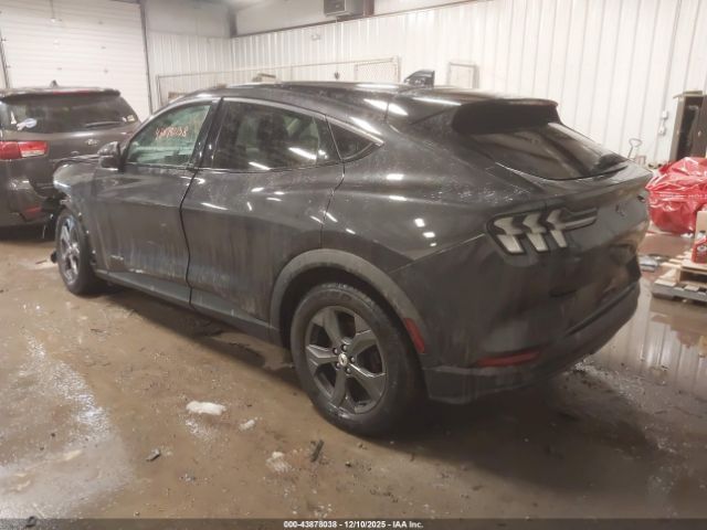 2022 FORD MUSTANG MACH-E 3FMTK1RM2NMA13786 Photo 2