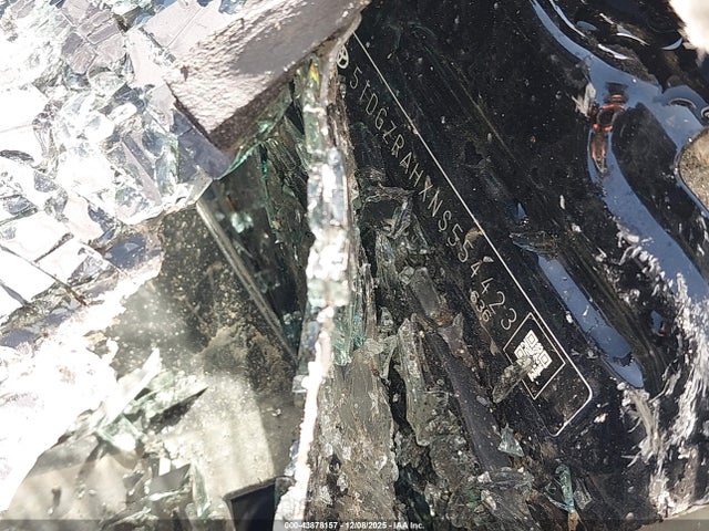 5TDGZRAHXNS554423 Toyota Highlander Xle