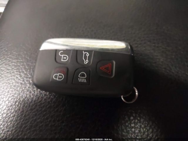 2013 JAGUAR XF SAJWJ0EF8D8S90128 Photo 10