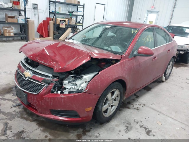 1G1PC5SB8E7149300 Chevrolet Cruze 1lt Auto
