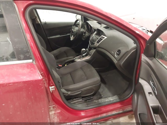 1G1PC5SB8E7149300 Chevrolet Cruze 1lt Auto
