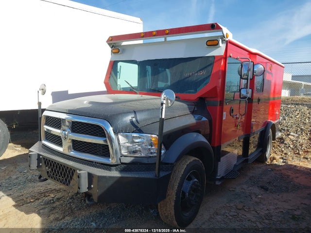 43878324 :رقم المزاد ، 3C7WRMAL1DG561229 vin ، 2013 Ram 5500 Chassis Tradesman/slt مزاد بيع