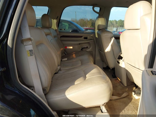 Продажа на аукционе авто 2002 Cadillac Escalade Standard, vin: 1GYEK63N22R132146, номер лота: 43878341