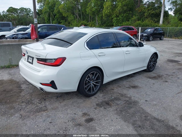 Продажа на аукционе авто 2022 Bmw 330i, vin: 3MW5R1J06N8C52975, номер лота: 43878343