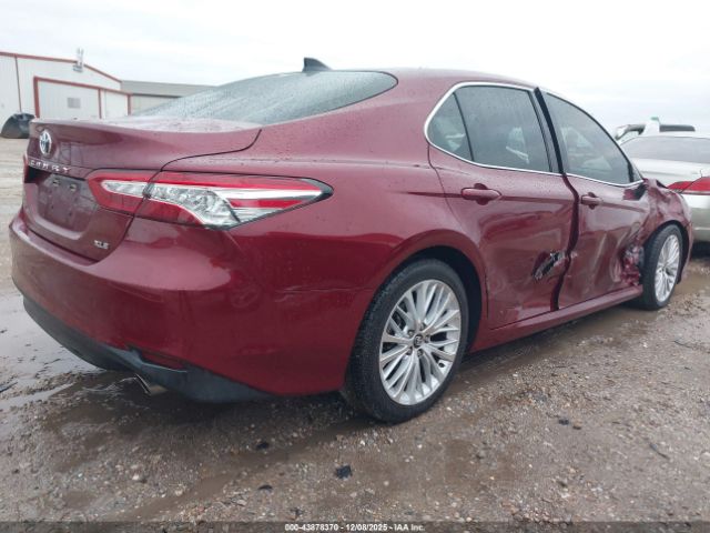 2019 TOYOTA CAMRY 4T1B11HK1KU793429 Photo 3