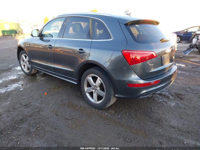 2012 AUDI Q5 WA1DKAFP7CA066270 Photo 2