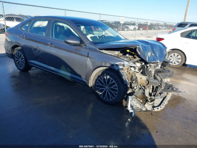 2019 VOLKSWAGEN JETTA 3VWC57BU4KM139956