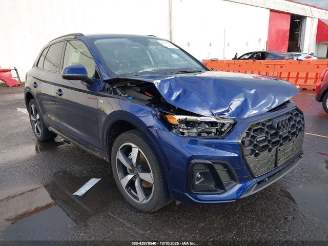 2023 AUDI Q5 WA1FAAFYXP2072908 Photo 0