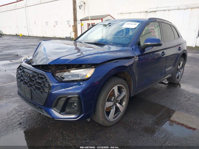 2023 AUDI Q5 WA1FAAFYXP2072908 Photo 1