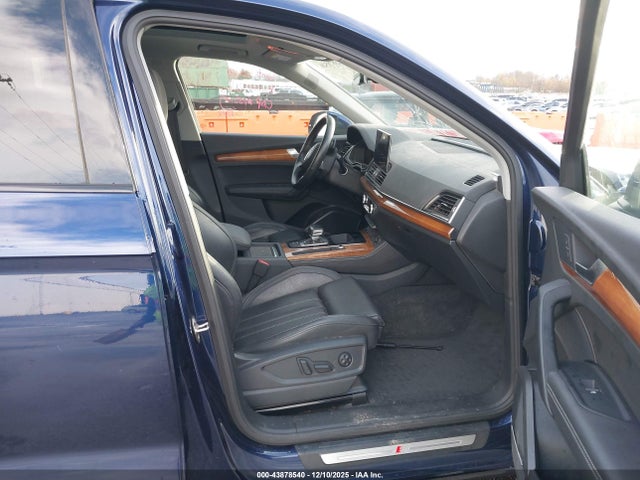 2023 AUDI Q5 WA1FAAFYXP2072908 Photo 4